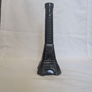 Black Eiffel Tower Vase